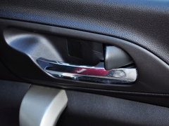 2014款 1.6L 手动 豪华型 5座