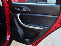 2014款 1.6L 手动 豪华型 5座