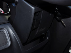 2014款 1.6L 手动 豪华型 5座