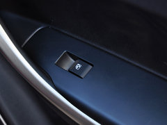 2014款 1.6L 手动 豪华型 5座