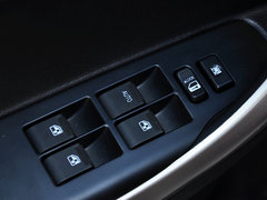 2014款 1.6L 手动 豪华型 5座
