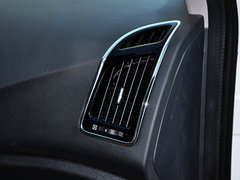 2014款 1.6L 手动 智尚型 5座