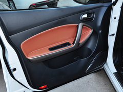 2014款 1.6L 手动 智尚型 5座