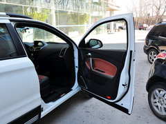2014款 1.6L 手动 智尚型 5座