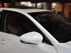 2014款 300h 2.5L CVT 领先版