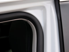 2014款 300h 2.5L CVT 领先版