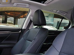 2014款 300h 2.5L CVT 领先版