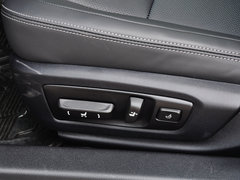 2014款 300h 2.5L CVT 领先版