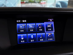 2014款 300h 2.5L CVT 领先版