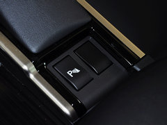 2014款 300h 2.5L CVT 领先版