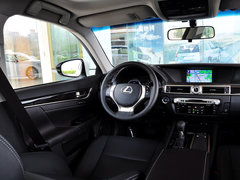 2014款 300h 2.5L CVT 领先版