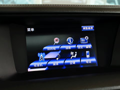 2014款 300h 2.5L CVT 领先版