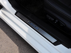 2014款 300h 2.5L CVT 领先版
