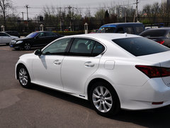 2014款 300h 2.5L CVT 领先版