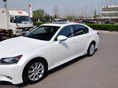 2014款 300h 2.5L CVT 领先版