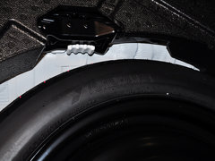 2014款 300h 2.5L CVT 豪华版