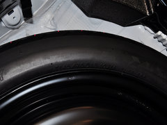 2014款 300h 2.5L CVT 豪华版