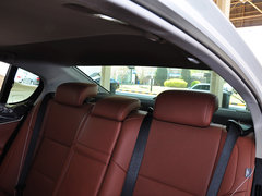 2014款 300h 2.5L CVT 豪华版