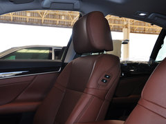 2014款 300h 2.5L CVT 豪华版