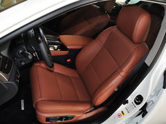 2014款 300h 2.5L CVT 豪华版