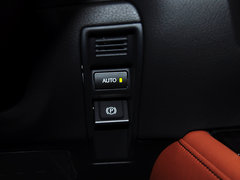 2014款 300h 2.5L CVT 豪华版