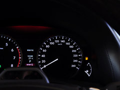 2014款 300h 2.5L CVT 豪华版
