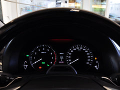 2014款 300h 2.5L CVT 豪华版