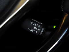 2014款 300h 2.5L CVT 豪华版
