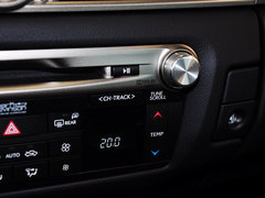 2014款 300h 2.5L CVT 豪华版