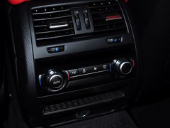 2014款 4.4T DCT 马年限量版
