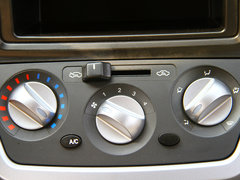 启腾M70 2014款 1.2L 手动 致富型