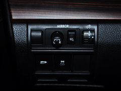 2014款 2.5i CVT 雅尚智能版 5座