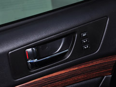 2014款 2.5i CVT 雅尚智能版 5座