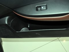 2014款 2.5i CVT 雅尚智能版 5座