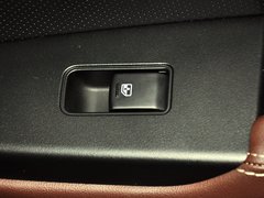 2014款 2.5i CVT 雅尚智能版 5座