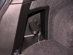 2014款 2.5i CVT 雅尚智能版 5座