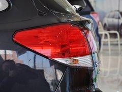 2014款 2.5i CVT 雅尚智能版 5座