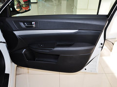 2014款 2.5i CVT 雅尚运动版 5座