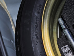 2014款 2.5i CVT 雅尚精英版 5座