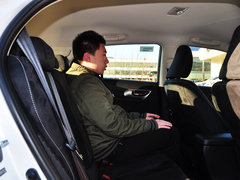 2014款 200h 1.8L CVT 精英版（双色）