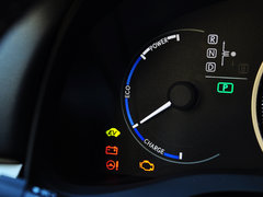 2014款 200h 1.8L CVT 精英版（双色）