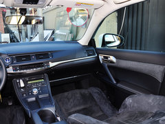 2014款 200h 1.8L CVT 精英版（双色）