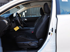 2014款 200h 1.8L CVT 精英版（双色）