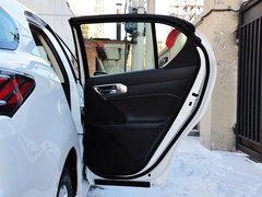 2014款 200h 1.8L CVT 精英版（双色）