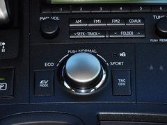 2014款 200h 1.8L CVT 精英版（双色）