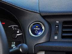 2014款 200h 1.8L CVT 精英版（双色）