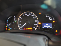 2014款 200h 1.8L CVT 舒适版（单色）