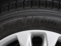 2014款 200h 1.8L CVT 舒适版（单色）