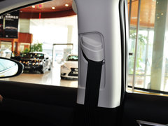 2014款 200h 1.8L CVT 舒适版（单色）