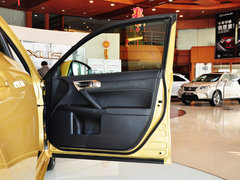 2014款 200h 1.8L CVT 舒适版（单色）